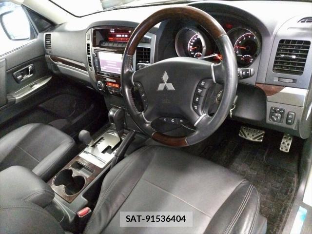 Mitsubishi PAJERO 2015-11 8649257-2