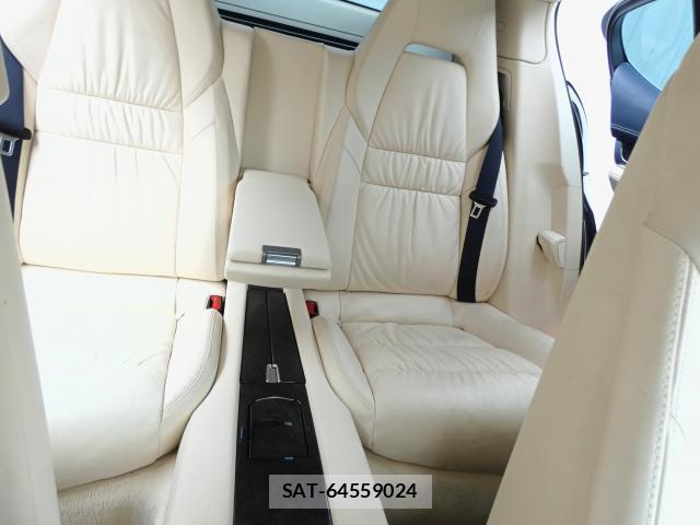 Porsche PANAMERA 2009-10 8646995-17