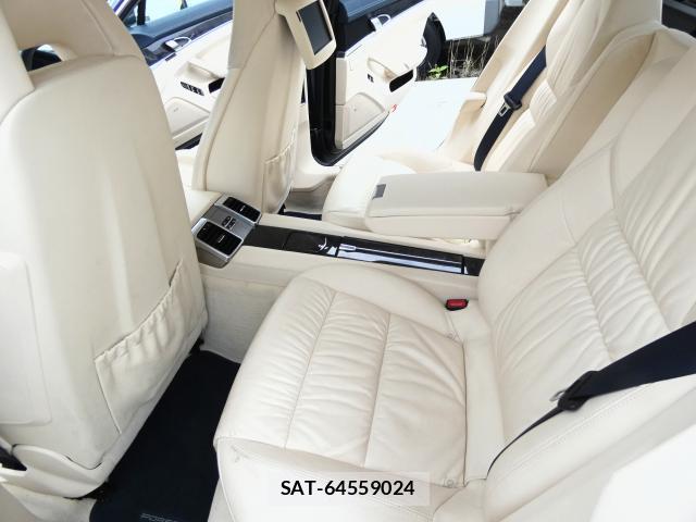 Porsche PANAMERA 2009-10 8646995-18