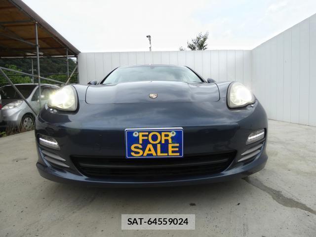 Porsche PANAMERA 2009-10 8646995-2