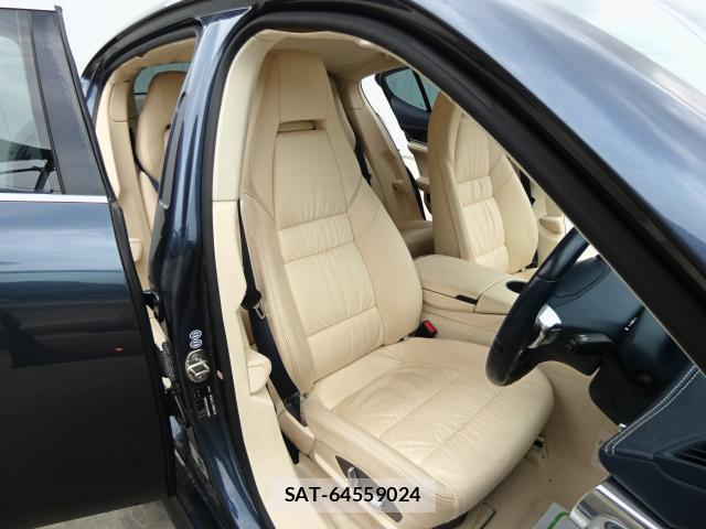 Porsche PANAMERA 2009-10 8646995-4