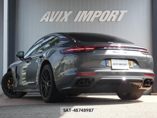 Porsche PANAMERA 2018-01 8647964-1