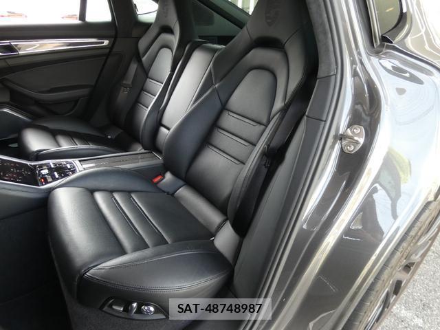 Porsche PANAMERA 2018-01 8647964-17