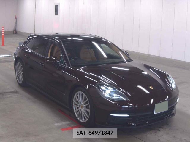 Porsche PANAMERA 2018-05 8649070-0