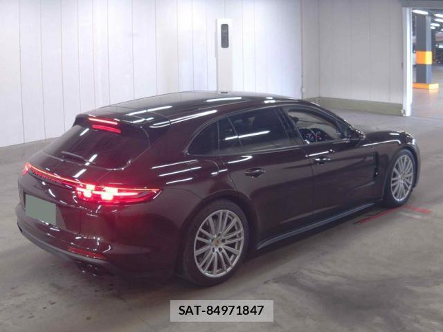 Porsche PANAMERA 2018-05 8649070-4