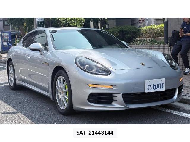 Porsche PANAMERA 2015 8649624-13