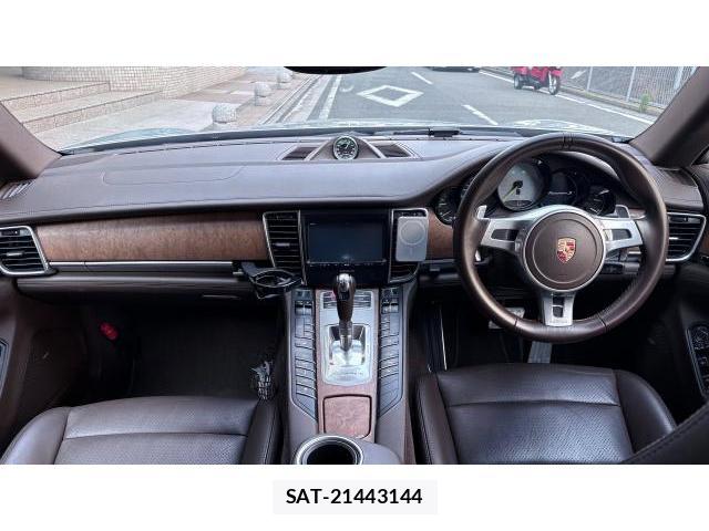 Porsche PANAMERA 2015 8649624-4