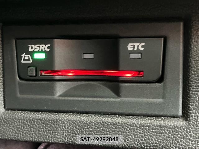 VolksWagen PASSAT VARIANT 2016-03 8653007-13