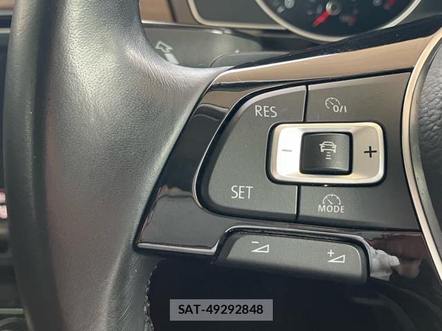 VolksWagen PASSAT VARIANT 2016-03 8653007-16