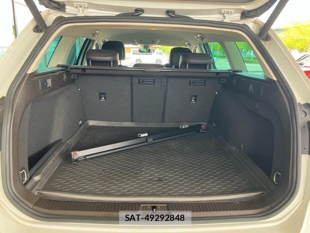 VolksWagen PASSAT VARIANT 2016-03 8653007-8