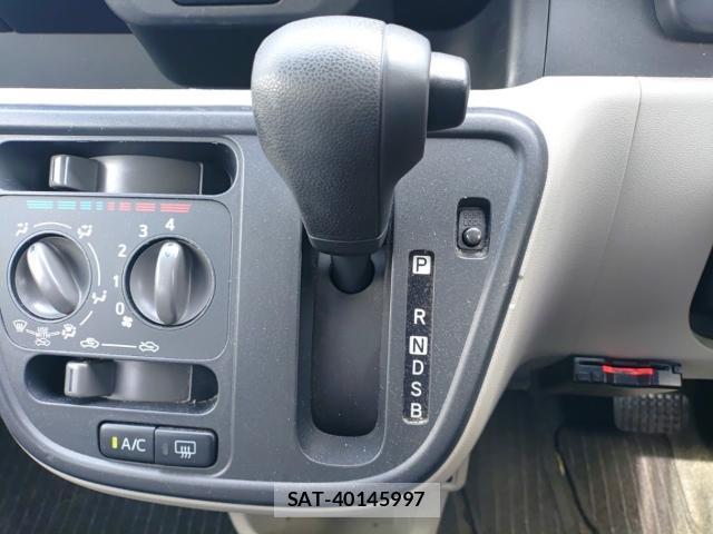 Toyota PASSO 2021-08 8647565-11