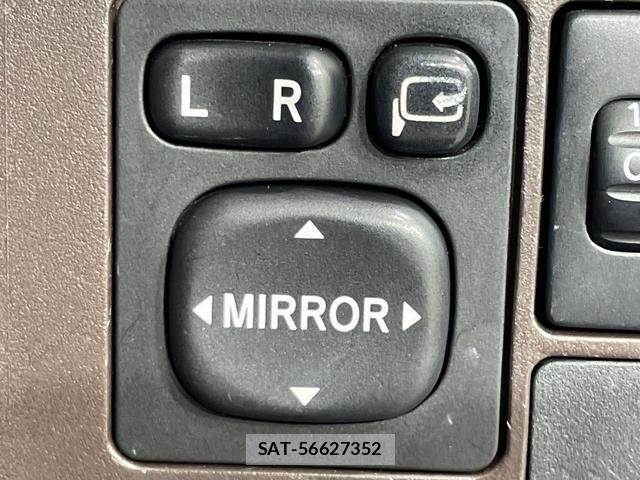 Toyota PASSO 2013-12 8648276-8