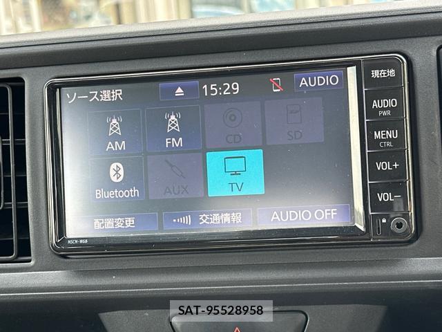 Toyota PASSO 2021-04 8649775-3