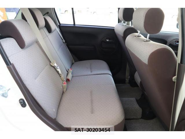 Toyota PASSO 2015-08 8652211-14