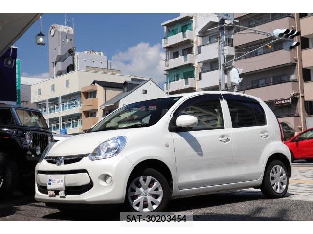 Toyota PASSO 2015-08 8652211-5