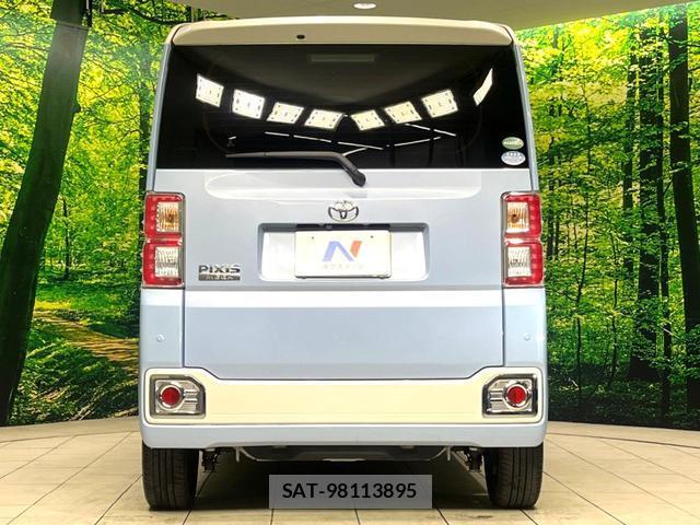 Toyota Pixis Mega 2017-12 8646929-15