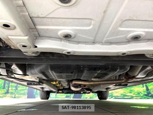 Toyota Pixis Mega 2017-12 8646929-19