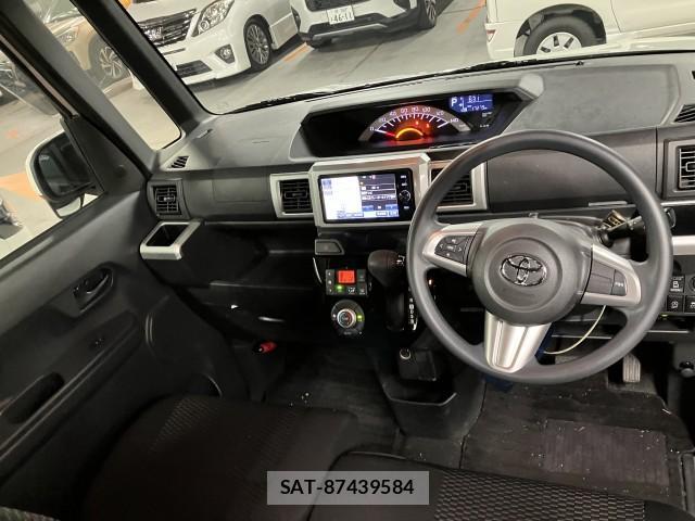Toyota Pixis Mega 2017-05 8647611-4