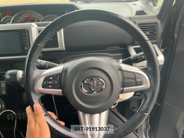 Toyota Pixis Mega 2016-06 8651081-14