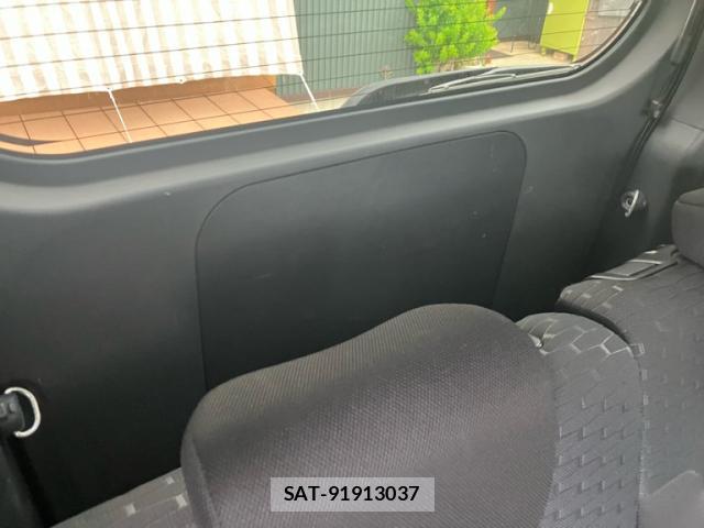 Toyota Pixis Mega 2016-06 8651081-9