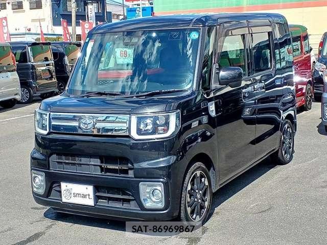 Toyota Pixis Mega 2020-04 8652049-1