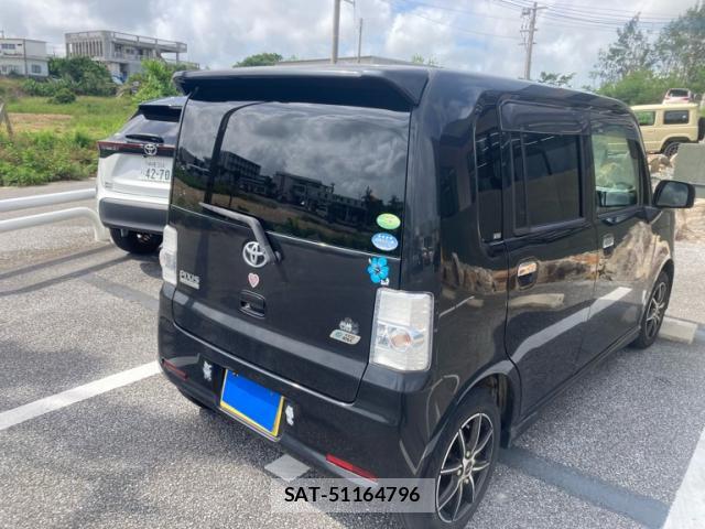 Toyota PIXIS SPACE 2012-11 8648725-12
