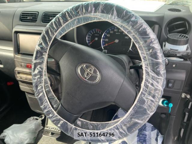 Toyota PIXIS SPACE 2012-11 8648725-17