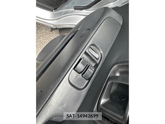 Toyota PIXIS VAN 2020-07 8649780-16