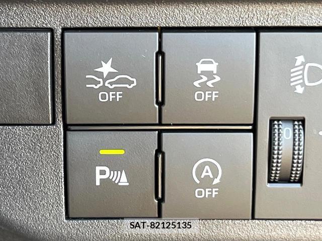 Toyota PIXIS VAN 2024-07 8651100-4