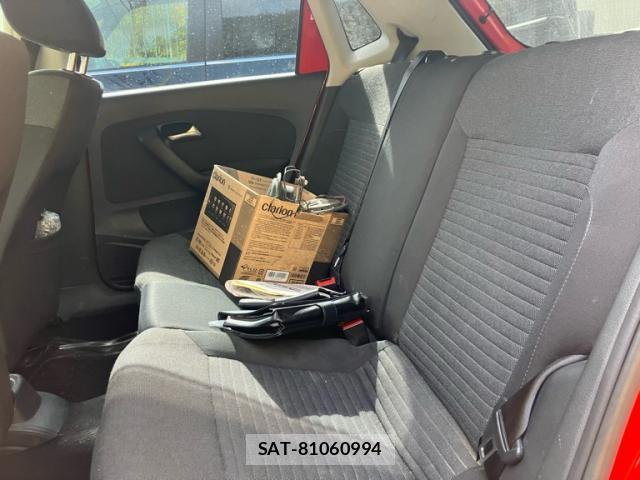 VolksWagen POLO 2013-12 8646680-6