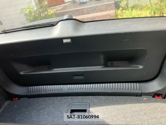 VolksWagen POLO 2013-12 8646680-7