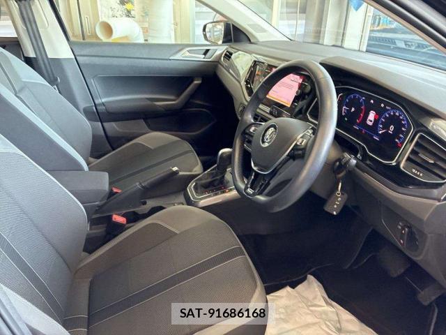 VolksWagen POLO 2020-06 8647022-3