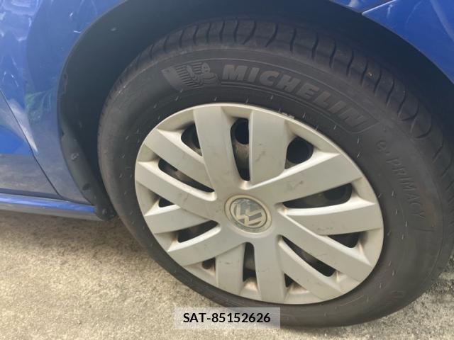 VolksWagen POLO 2010-09 8652913-4