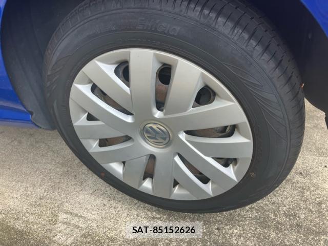 VolksWagen POLO 2010-09 8652913-6