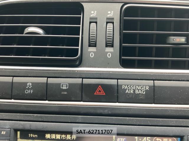 VolksWagen POLO 2011-09 8652916-18