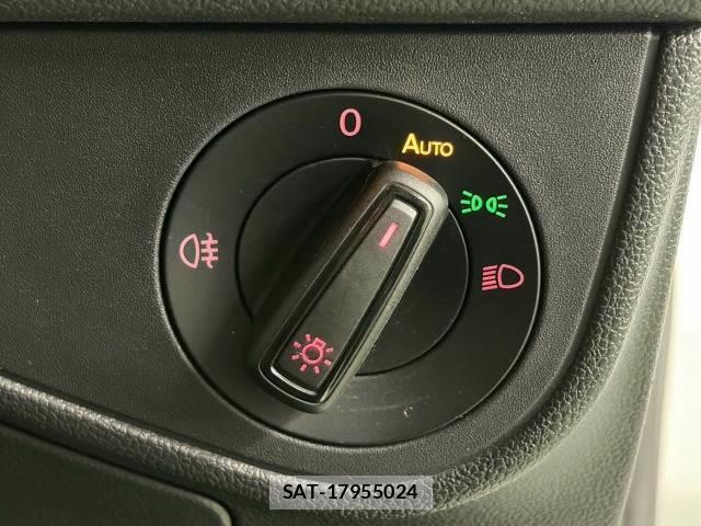 VolksWagen POLO 2021-05 8653836-8
