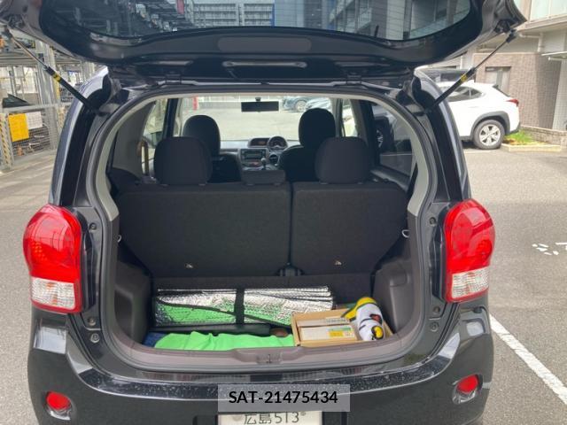 Toyota PORTE 2014-03 8646875-11