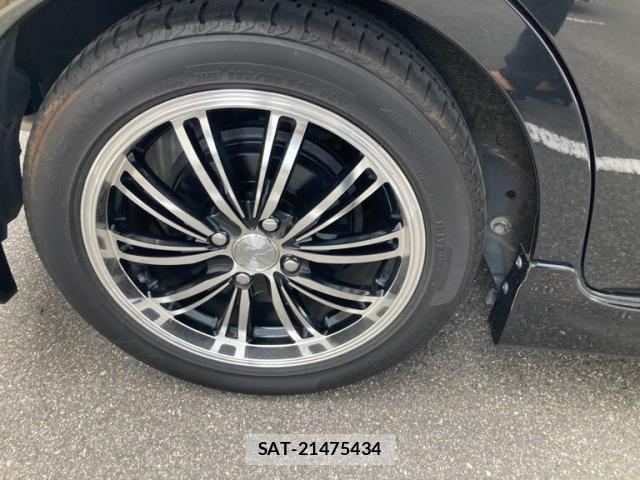 Toyota PORTE 2014-03 8646875-4