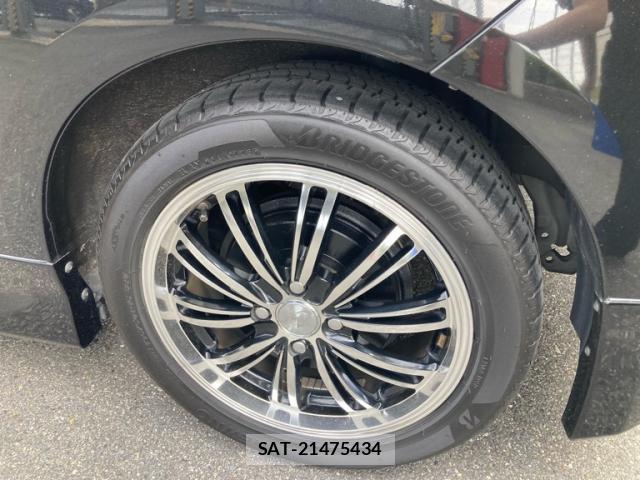 Toyota PORTE 2014-03 8646875-6