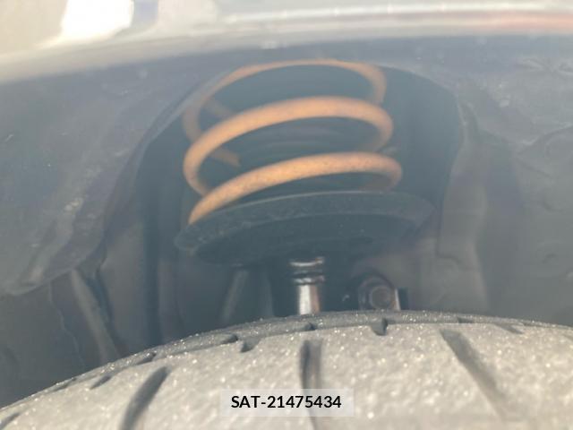 Toyota PORTE 2014-03 8646875-8