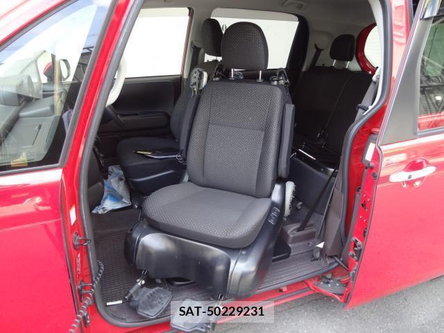 Toyota PORTE 2016-09 8650862-10