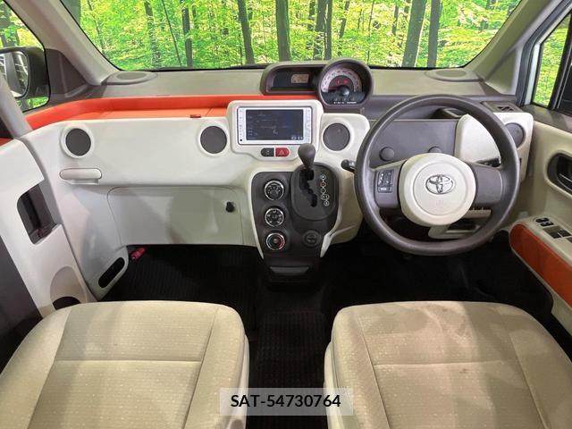 Toyota PORTE 2012-11 8651193-1