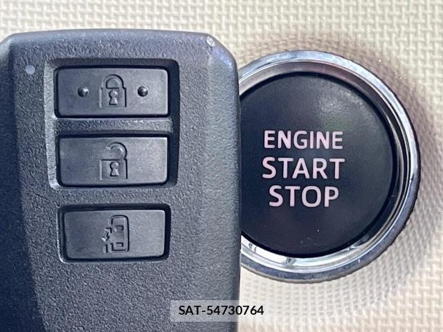 Toyota PORTE 2012-11 8651193-6