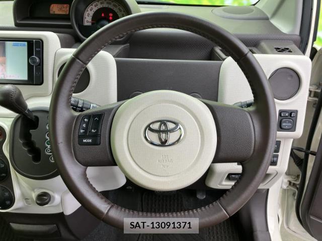 Toyota PORTE 2012-09 8651795-14