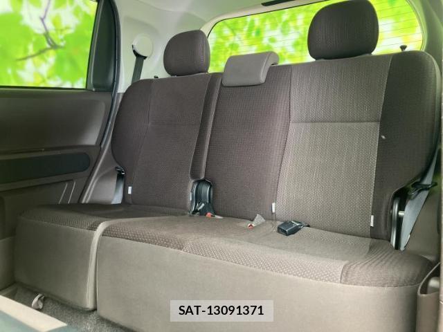 Toyota PORTE 2012-09 8651795-7