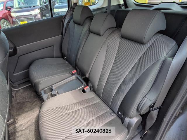 Mazda PREMACY 2013-08 8652434-6