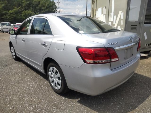 Toyota PREMIO 2021-08 8647530-5