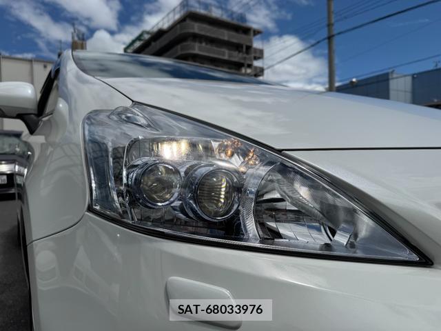Toyota PRIUS ALPHA 2012-08 8647275-5