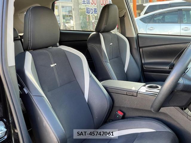 Toyota PRIUS ALPHA 2017-01 8648191-7