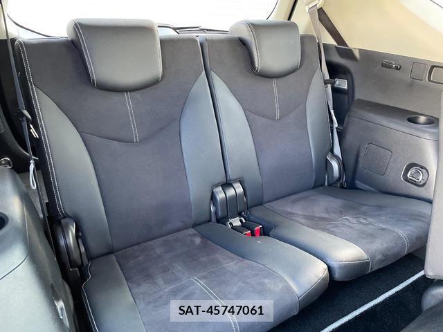 Toyota PRIUS ALPHA 2017-01 8648191-9
